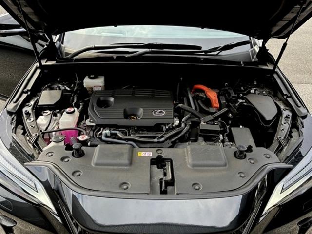 ＮＸ ＮＸ３５０ｈ　バージョンＬ　４ＷＤ　ワンオーナー　スライドガラスサンルーフ　フルレザーパワーシート　前後シートヒーター　シートエアコン　ステアリングヒーター　２０ＡＷ　ＬＫＡ　ＢＳＭ　ＰＳＢ　ＬＥＤヘッドライト　フォグランプ（80枚目）