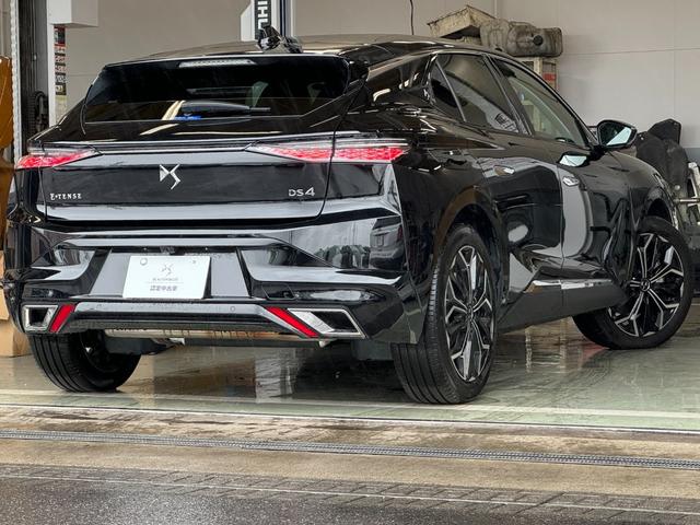 ＤＳ４ リヴォリ　Ｅ－テンス　認定中古車　ワンオーナー　フルレザー　ＳＲ　純正ナビ　パワーバックドア　ＥＴＣ　ドラレコ　ヘッドアップディスプレイ　ワイヤレスチャージャー　全方位カメラ　ＬＥＤ（29枚目）