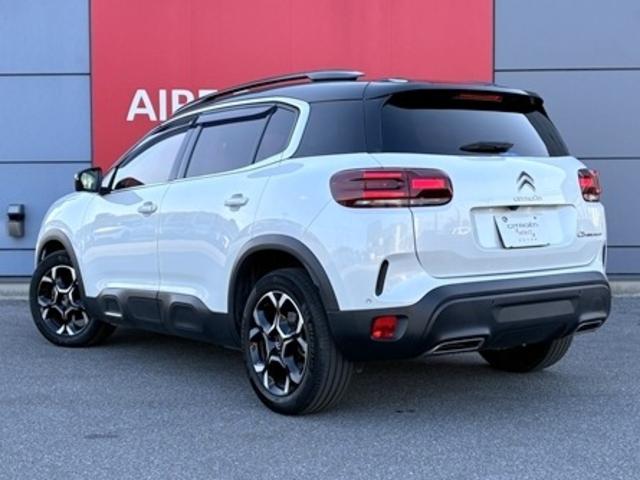 Ｃ５エアクロス シャインパック　ブルーＨＤｉ　弊社下取り車　認定中古車　ワンオナ　電動革シート　ＳＲ　ＥＴＣ　ＦＲドラレコ　ＬＥＤ　ナビ　フットテールゲート　ワイヤレスチャージャー　Ｐセンサー　クルコン　スマキー　１８ＡＷ　フォグ　ルーフレール（6枚目）