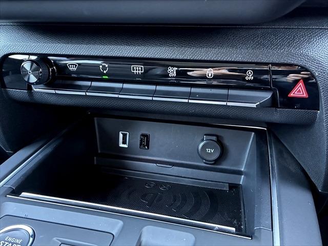 Ｃ５エアクロス シャインパック　ブルーＨＤｉ　弊社下取り車　認定中古車　ワンオナ　電動革シート　ＳＲ　ＥＴＣ　ＦＲドラレコ　ＬＥＤ　ナビ　フットテールゲート　ワイヤレスチャージャー　Ｐセンサー　クルコン　スマキー　１８ＡＷ　フォグ　ルーフレール（13枚目）