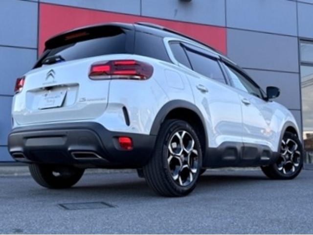 Ｃ５エアクロス シャインパック　ブルーＨＤｉ　弊社下取り車　認定中古車　ワンオナ　電動革シート　ＳＲ　ＥＴＣ　ＦＲドラレコ　ＬＥＤ　ナビ　フットテールゲート　ワイヤレスチャージャー　Ｐセンサー　クルコン　スマキー　１８ＡＷ　フォグ　ルーフレール（30枚目）