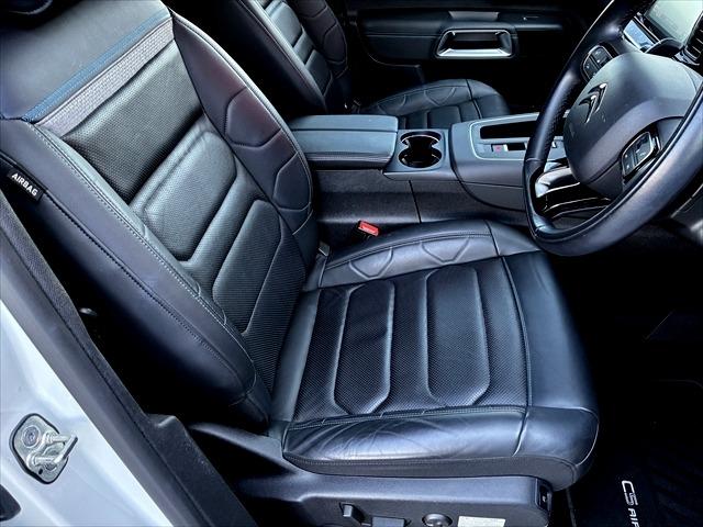 Ｃ５エアクロス シャインパック　ブルーＨＤｉ　弊社下取り車　認定中古車　ワンオナ　電動革シート　ＳＲ　ＥＴＣ　ＦＲドラレコ　ＬＥＤ　ナビ　フットテールゲート　ワイヤレスチャージャー　Ｐセンサー　クルコン　スマキー　１８ＡＷ　フォグ　ルーフレール（39枚目）