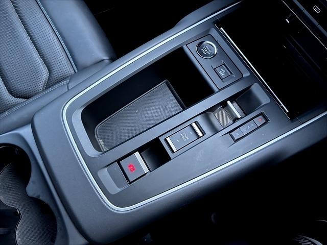 Ｃ５エアクロス シャインパック　ブルーＨＤｉ　弊社下取り車　認定中古車　ワンオナ　電動革シート　ＳＲ　ＥＴＣ　ＦＲドラレコ　ＬＥＤ　ナビ　フットテールゲート　ワイヤレスチャージャー　Ｐセンサー　クルコン　スマキー　１８ＡＷ　フォグ　ルーフレール（54枚目）