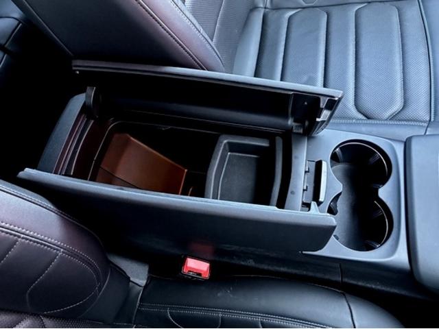 Ｃ５エアクロス シャインパック　ブルーＨＤｉ　弊社下取り車　認定中古車　ワンオナ　電動革シート　ＳＲ　ＥＴＣ　ＦＲドラレコ　ＬＥＤ　ナビ　フットテールゲート　ワイヤレスチャージャー　Ｐセンサー　クルコン　スマキー　１８ＡＷ　フォグ　ルーフレール（55枚目）