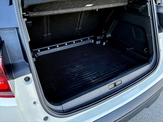 Ｃ５エアクロス シャインパック　ブルーＨＤｉ　弊社下取り車　認定中古車　ワンオナ　電動革シート　ＳＲ　ＥＴＣ　ＦＲドラレコ　ＬＥＤ　ナビ　フットテールゲート　ワイヤレスチャージャー　Ｐセンサー　クルコン　スマキー　１８ＡＷ　フォグ　ルーフレール（63枚目）