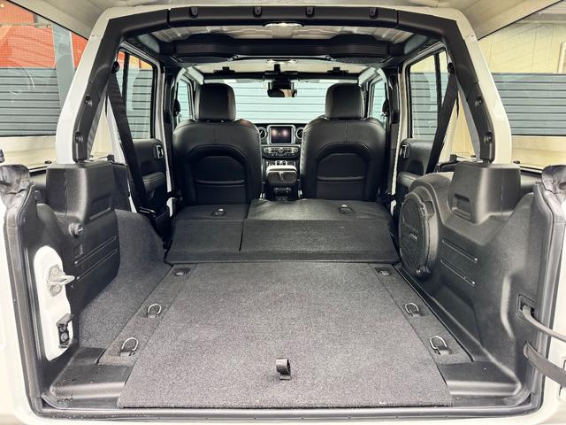 ジープ・ラングラーアンリミテッド サハラ Applecarplay・Androidauto対応8.4インチUコネクト Bluetoothオーディオ アダプティブクルーズコントロール ブラインドスポットモニター 前面衝突軽減ブレーキ(31枚目)