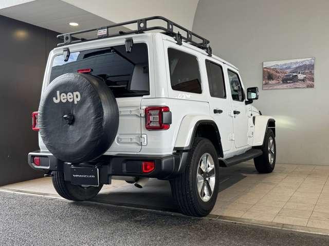 ジープ・ラングラーアンリミテッド サハラ ワンオーナー 禁煙車 ドライブレコーダー 認定中古車 地上デジタルチューナー アップルカープレー シートヒーター ハンドルヒーター(7枚目)