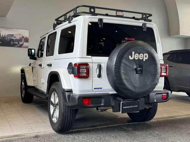 ジープ・ラングラーアンリミテッド サハラ ワンオーナー 禁煙車 ドライブレコーダー 認定中古車 地上デジタルチューナー アップルカープレー シートヒーター ハンドルヒーター(9枚目)