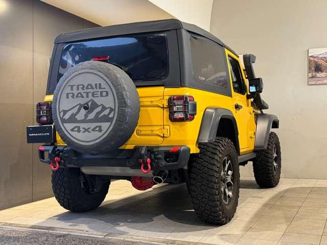 ジープ・ラングラー ルビコン・ソフトトップ ワンオーナー 認定中古車 ドライブレコーダー 禁煙車 マッドテレーンタイヤ 地上デジタルチューナー LEDヘッドライト シートヒーター(7枚目)