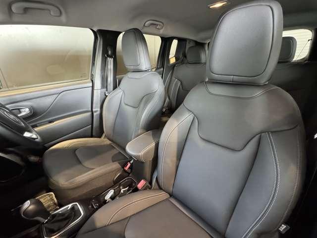 ジープ・レネゲード リミテッド 認定中古車 ドライブレコーダー 禁煙車 地デジ アップルカープレー レザーシート シートヒーター ハンドルヒーター バックカメラ(19枚目)