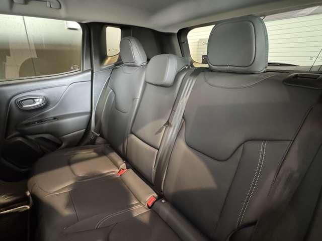 ジープ・レネゲード リミテッド 認定中古車 ドライブレコーダー 禁煙車 地デジ アップルカープレー レザーシート シートヒーター ハンドルヒーター バックカメラ(22枚目)