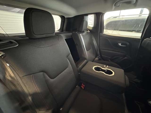 ジープ・レネゲード トレイルホーク ドライブレコーダー認定中古車 禁煙車 地上デジタルチューナー アップルカープレー ブラインドスポットモニター バックカメラ ETC2.0(21枚目)