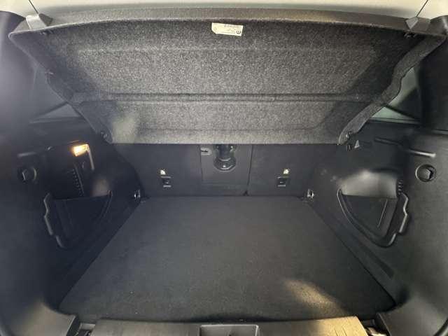 ジープ・レネゲード トレイルホーク ドライブレコーダー認定中古車 禁煙車 地上デジタルチューナー アップルカープレー ブラインドスポットモニター バックカメラ ETC2.0(22枚目)