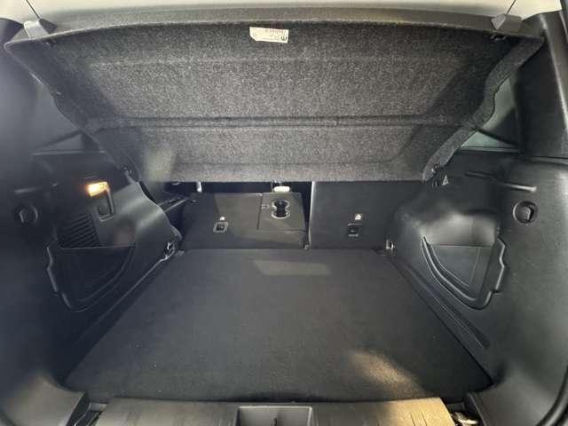 ジープ・レネゲード トレイルホーク ドライブレコーダー認定中古車 禁煙車 地上デジタルチューナー アップルカープレー ブラインドスポットモニター バックカメラ ETC2.0(23枚目)