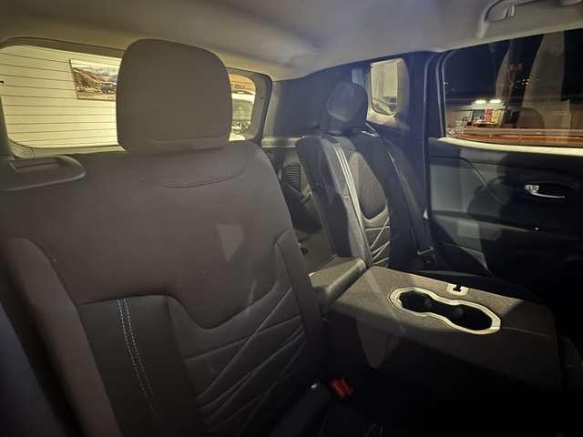 ジープ・レネゲード4xe アップランド 4xe 認定中古車 限定車 ワンオーナー PHEV ドライブレコーダー 禁煙車 アップルカープレー レーンセンサー ブラインドスポットモニター(22枚目)