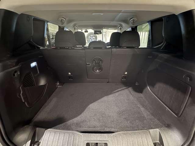 ジープ・レネゲード4xe アップランド 4xe 認定中古車 限定車 ワンオーナー PHEV ドライブレコーダー 禁煙車 アップルカープレー レーンセンサー ブラインドスポットモニター(23枚目)