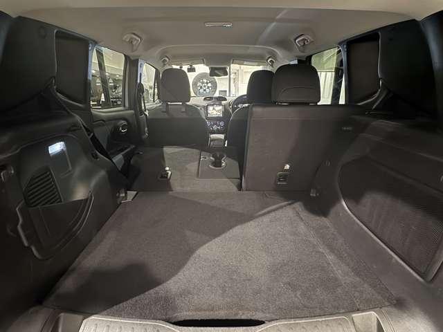 ジープ・レネゲード4xe アップランド 4xe 認定中古車 限定車 ワンオーナー PHEV ドライブレコーダー 禁煙車 アップルカープレー レーンセンサー ブラインドスポットモニター(24枚目)