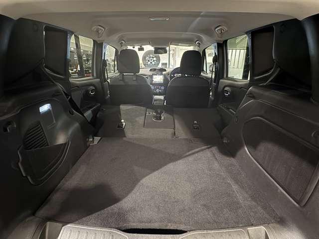 ジープ・レネゲード4xe アップランド 4xe 認定中古車 限定車 ワンオーナー PHEV ドライブレコーダー 禁煙車 アップルカープレー レーンセンサー ブラインドスポットモニター(25枚目)