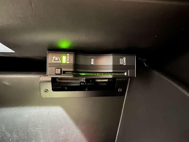 ジープ・コンパス リミテッド 認定中古車 1オーナー ドライブレコーダー 18ヶ月距離無制限保証 TVチューナー・キャンセラー レザーシート シートヒーター ハンドルヒーター(25枚目)