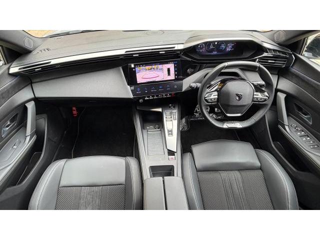 308 GTハイブリッド スペシャルエディション 限定80台 プラグインハイブリッドモデル コネクテッドナビゲーション 10インチタッチスクリーン スマートフォンリンク 360度バックカメラ アダプティブクルーズコントロール ETC車載器 ドライブレ(3枚目)