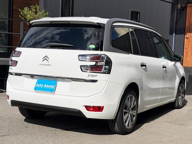 グランドC4 ピカソ エクスクルーシブ ワンオーナー/パワーバックドア/純正ナビ/全周囲カメラ/ガラスルーフ/ソナー/レーンアシスト/禁煙(9枚目)