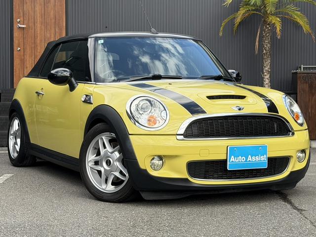 ＭＩＮＩ クーパーＳ　コンバーチブル　６速ＭＴ車／純正１６インチ／シートヒーター／ＥＴＣ／禁煙（8枚目）