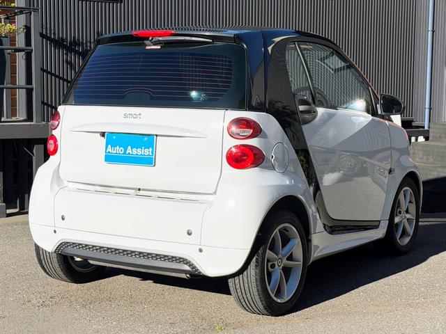 スマートフォーツークーペ ターボ ガラスルーフ/ナビ/TV/Bカメラ/ETC/禁煙(9枚目)