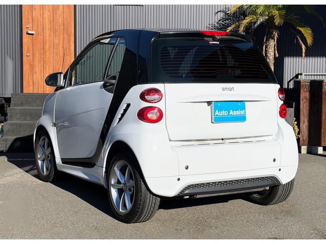 スマートフォーツークーペ ターボ ガラスルーフ/ナビ/TV/Bカメラ/ETC/禁煙(11枚目)