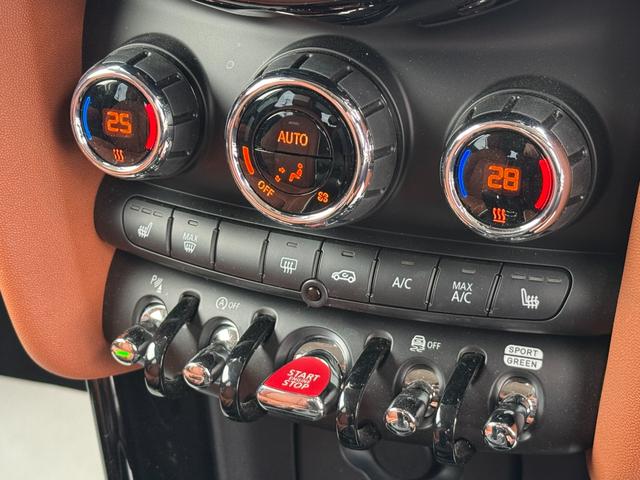 ＭＩＮＩ クーパーＳＤプレミアム＋パッケージクラシック・トリム　黒１７インチアルミ　茶革　シートヒーター　ＨＤＤナビ　リヤカメラ　タッチモニター　アクティブクルコン　ドライビングアシスト　ワイヤレスチャージ　アップルカープレイ　ＥＴＣ２．０　１オナ　禁煙車（22枚目）