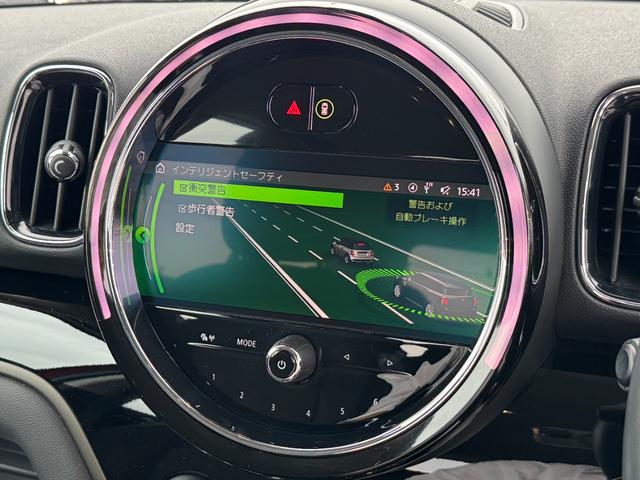 ＭＩＮＩ クーパーＤ　クロスオーバー　デジタルＰＫＧ　ペッパーＰＫＧ　ヘッドアップＤ　ＡＣＣ　Ｄアシスト　タッチパネルナビ　社外フルセグＴＶ　リヤカメラ　電動リヤゲート　１７インチアルミ　ＥＴＣ２．０　コンフォートアクセス　禁煙車（53枚目）