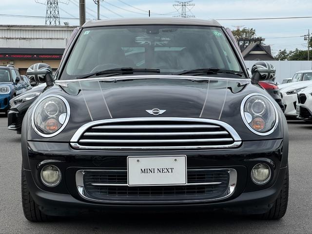 ＭＩＮＩ クーパー　クラブマン　ボンドストリート　ミントＰＫＧ　ブラックキセノンライト　１７インチアルミ　黒革　シートヒーター　社外ＳＤナビ　フルセグＴＶ　禁煙車（7枚目）