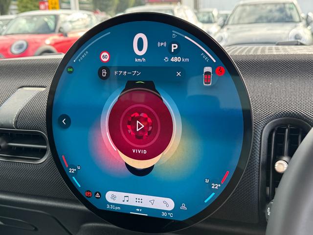 MINI クーパーC クラシック・トリム ヘッドアップD ACC Dアシスト ステアリングヒーター シートヒーター タッチパネルナビ リヤカメラ アップルカープレイ ワイヤレスチャージ Bluetooth ETC2.0 17インチAW 禁煙車(53枚目)