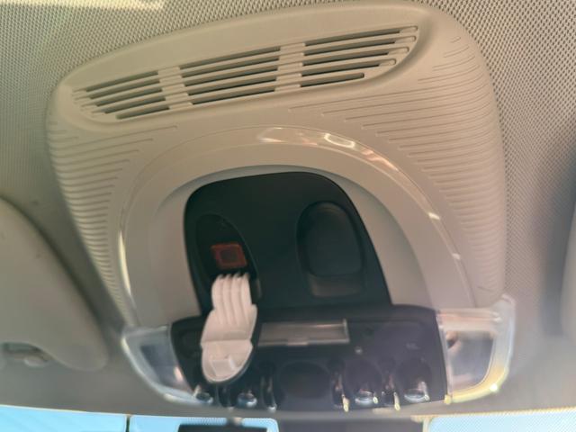 ＭＩＮＩ クーパーＳ　クラシック・トリム　黒エクステリア　黒１７インチＡＷ　黒ルーフ　タッチパネルナビ　リヤカメラ　デジタルメーター　黒半革シート　シートヒーター　Ｂｌｕｅｔｏｏｔｈ　ＥＴＣ２．０　ＡＣＣ　Ｄアシスト　禁煙車（47枚目）