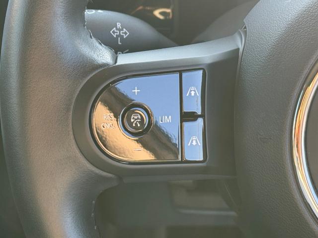 ＭＩＮＩ クーパーＳ　クラシック・トリム　黒エクステリア　黒１７インチＡＷ　黒ルーフ　タッチパネルナビ　リヤカメラ　デジタルメーター　黒半革シート　シートヒーター　Ｂｌｕｅｔｏｏｔｈ　ＥＴＣ２．０　ＡＣＣ　Ｄアシスト　禁煙車（65枚目）