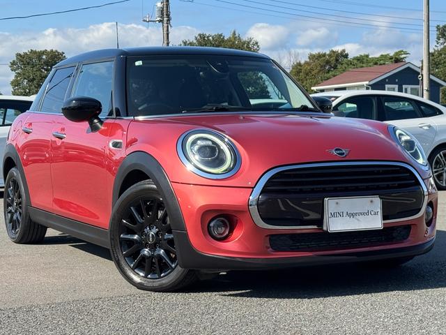 MINI クーパー ローズウッドエディション 日本全国200台限定車 タッチパネルナビ リヤカメラ Bluetooth 16インチアルミ クロスレザレットシート コンフォートアクセス 黒16インチAW 禁煙車(49枚目)