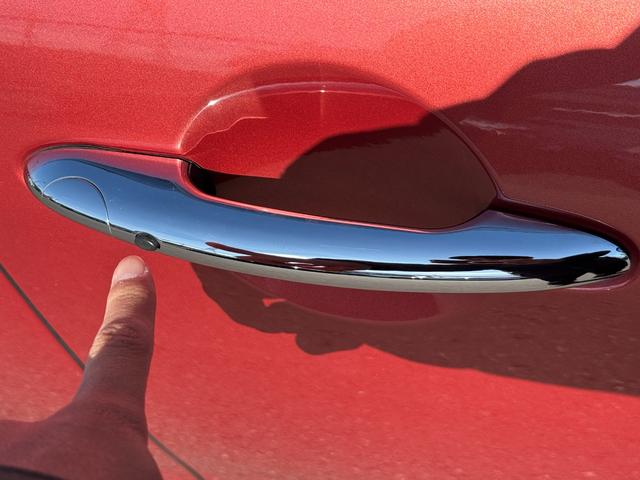 MINI クーパー ローズウッドエディション 日本全国200台限定車 タッチパネルナビ リヤカメラ Bluetooth 16インチアルミ クロスレザレットシート コンフォートアクセス 黒16インチAW 禁煙車(55枚目)