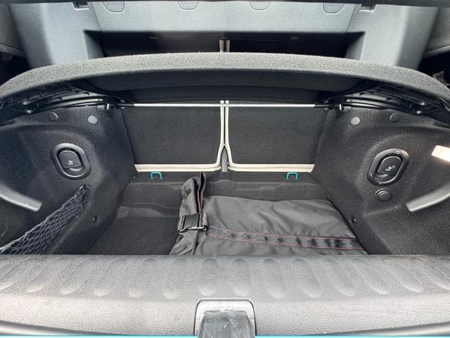 ＭＩＮＩ クーパーＳ　コンバーチブル　シーサイド・エディション　タッチパネルナビ　リヤカメラ　アップルカープレイ　ワイヤレスチャージ　Ｂｌｕｅｔｏｏｔｈ　レザーシート　シートヒーター　クルコン　ドライビングアシスト　１８インチＡＷ　黒電動幌　オープンタイマー　禁煙（80枚目）