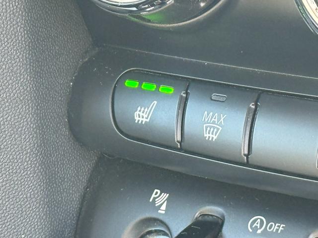 MINI クーパー タッチパネルナビ リヤカメラ シートヒーター 黒半革シート 16インチAW アクティブクルーズコントロール ドライビングアシスト Bluetooth コンフォートアクセス 1オーナー 禁煙車(19枚目)