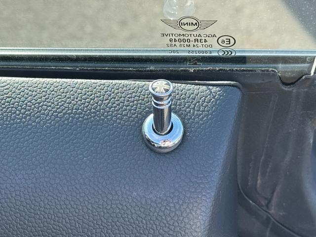 MINI クーパー タッチパネルナビ リヤカメラ シートヒーター 黒半革シート 16インチAW アクティブクルーズコントロール ドライビングアシスト Bluetooth コンフォートアクセス 1オーナー 禁煙車(76枚目)