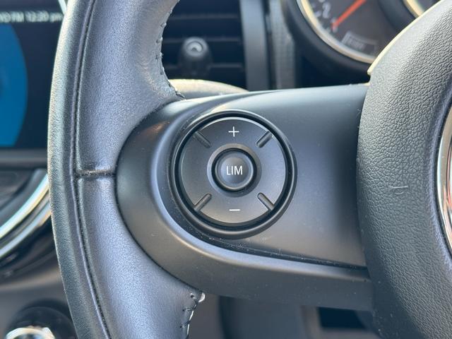 MINI クーパー タッチパネルナビ ドライビングアシスト 15インチアルミ LEDヘッドライト LDEフォグライト コンフォートアクセス アイドリングストップ アンビエントライト 禁煙車(57枚目)