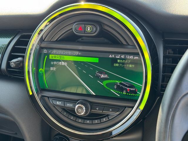 MINI クーパーD 60周年記念車 茶革 シートヒーター タッチパネルナビ 社外フルセグTV リヤカメラ クルーズコントロール ドライビングアシスト 17インチAW LEDヘッドライト Bluetooth 禁煙車(48枚目)