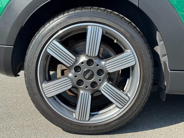 MINI クーパーD 60周年記念車 茶革 シートヒーター タッチパネルナビ 社外フルセグTV リヤカメラ クルーズコントロール ドライビングアシスト 17インチAW LEDヘッドライト Bluetooth 禁煙車(55枚目)