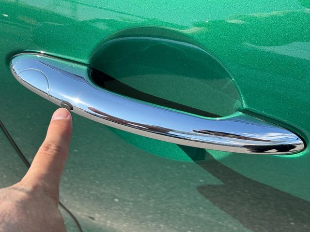 MINI クーパーD 60周年記念車 茶革 シートヒーター タッチパネルナビ 社外フルセグTV リヤカメラ クルーズコントロール ドライビングアシスト 17インチAW LEDヘッドライト Bluetooth 禁煙車(56枚目)