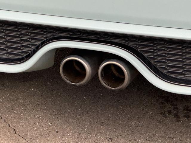 ＭＩＮＩ アイスブルーブラックエディション　３８０台限定車　６速ＭＴ　ペッパーＰＫＧ　１７インチＡＷ　ＡＣＣ　Ｄアシスト　タッチパネルナビ　リヤカメラ　Ｂｌｕｅｔｏｏｔｈ　ＥＴＣ２．０　コンフォートアクセス　１オーナー車　禁煙車（55枚目）