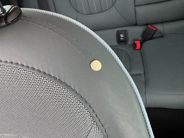 ＭＩＮＩ クーパーＳ　クラブマン　アントールド・エディション　ユアーズレザーセージグリーン　シートヒーター　タッチパネルモニター　アップルカープレイ　リヤカメラ　ワイヤレスチャージ　Ｂｌｕｅｔｏｏｔｈ　クルコン　Ｄアシスト　１８ＡＷ　当社下取車　１オーナ　禁煙車（34枚目）