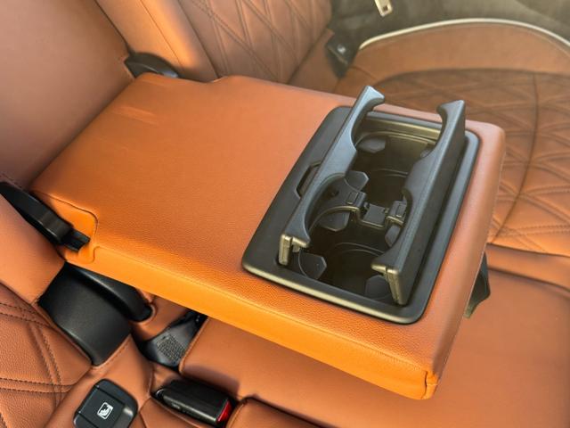 ＭＩＮＩ クパＳＤクロスオバオル４プレミアム＋Ｐクラシクトリム　茶革　シートヒーター　ＡＣＣ　Ｄアシスト　タッチパネルナビ　リヤカメラ　アップルカープレイ　ワイヤレスチャージ　Ｂｌｕｅｔｏｏｔｈ　ピクニックベンチ　電動リヤゲート　１８ＡＷ　１オーナ　禁煙車（36枚目）