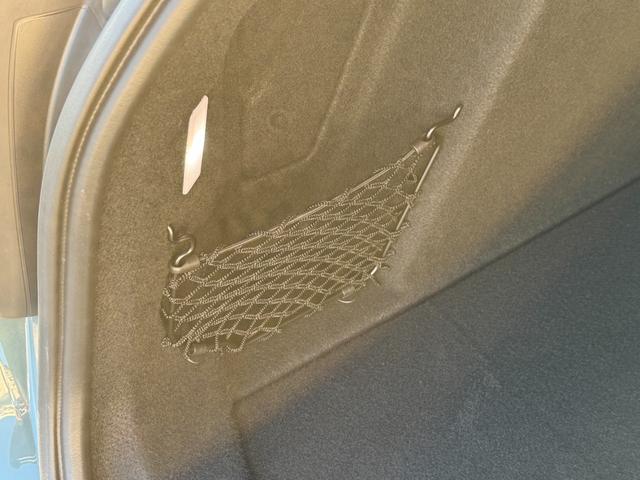 ＭＩＮＩ クパＳＤクロスオバオル４プレミアム＋Ｐクラシクトリム　茶革　シートヒーター　ＡＣＣ　Ｄアシスト　タッチパネルナビ　リヤカメラ　アップルカープレイ　ワイヤレスチャージ　Ｂｌｕｅｔｏｏｔｈ　ピクニックベンチ　電動リヤゲート　１８ＡＷ　１オーナ　禁煙車（41枚目）