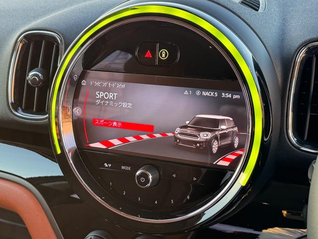 ＭＩＮＩ クパＳＤクロスオバオル４プレミアム＋Ｐクラシクトリム　茶革　シートヒーター　ＡＣＣ　Ｄアシスト　タッチパネルナビ　リヤカメラ　アップルカープレイ　ワイヤレスチャージ　Ｂｌｕｅｔｏｏｔｈ　ピクニックベンチ　電動リヤゲート　１８ＡＷ　１オーナ　禁煙車（54枚目）