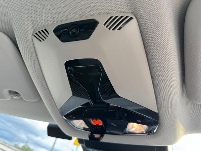 ＭＩＮＩ カントリーマンＣ　クラシック・トリム　Ｍパッケージ　ハーマンカードン　ヘッドアップＤ　ＡＣＣ　Ｄアシスト　タッチパネルナビ　全周囲カメラ　アップルカープレイ　１８ＡＷ　電動リヤゲート　電動シート　シートヒーター　ステアリングヒーター　禁煙（53枚目）