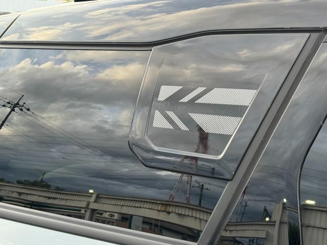 ＭＩＮＩ カントリーマンＣ　クラシック・トリム　Ｍパッケージ　ハーマンカードン　ヘッドアップＤ　ＡＣＣ　Ｄアシスト　タッチパネルナビ　全周囲カメラ　アップルカープレイ　１８ＡＷ　電動リヤゲート　電動シート　シートヒーター　ステアリングヒーター　禁煙（67枚目）